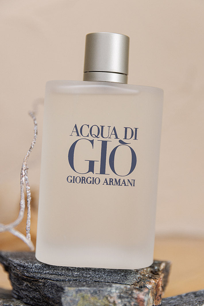 Armani　アルマーニ